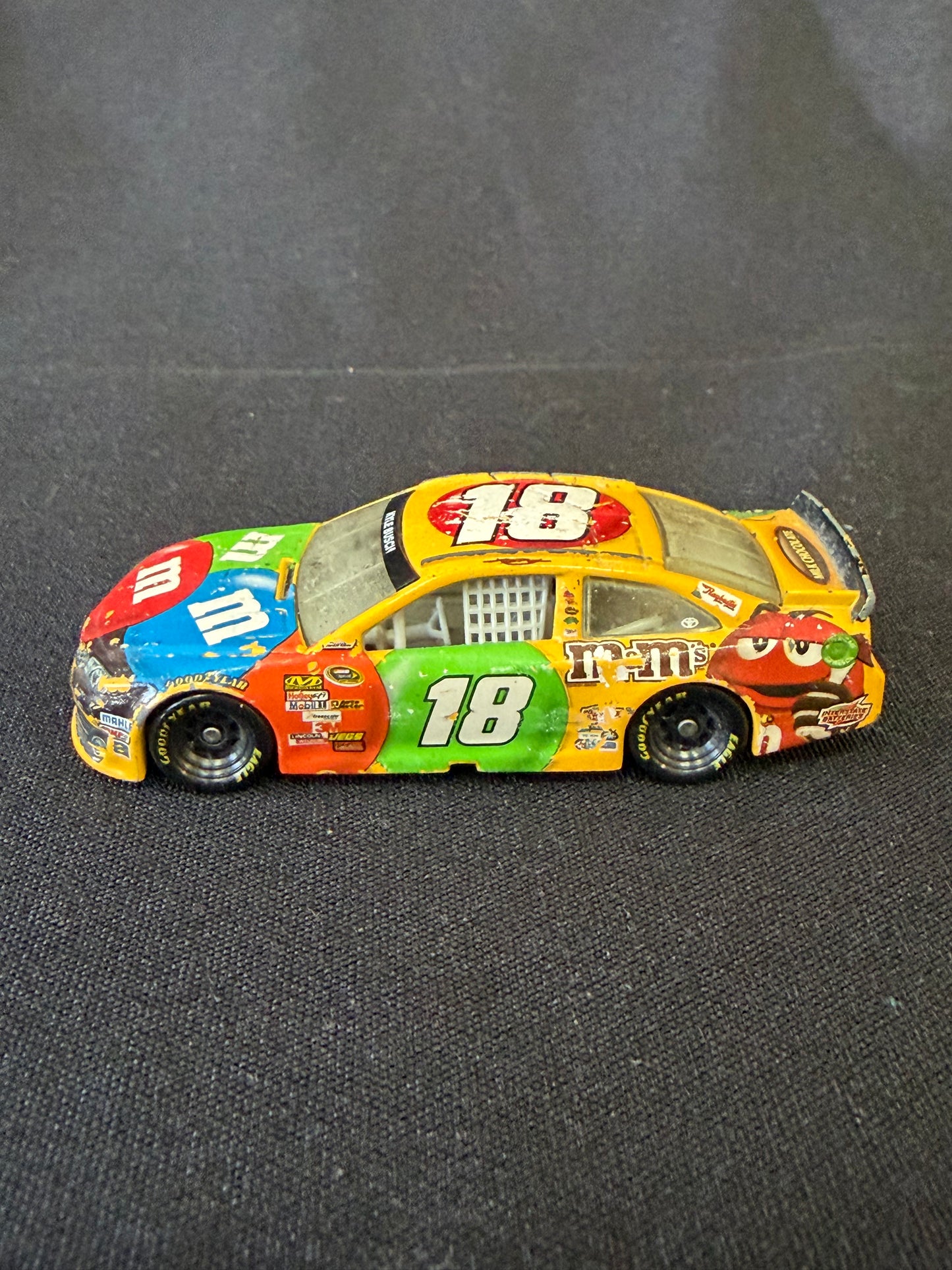 Mars, Inc. Die-Cast – Kyle Busch #18 M&M’s Toyota NASCAR