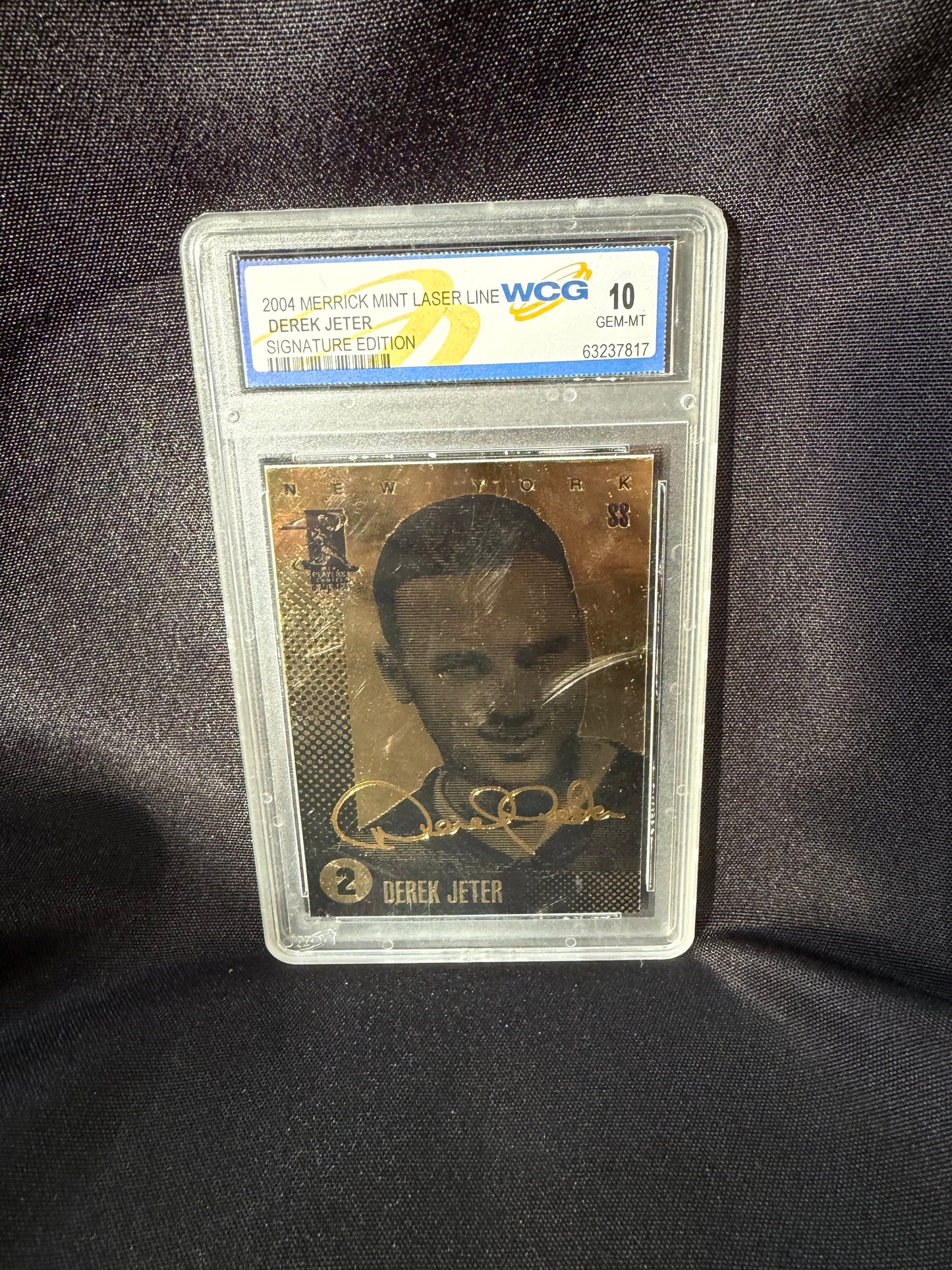 2004 Merrick Mint Derek Jeter Laser Line 23k Gold Signature Edition — GEM MT 10