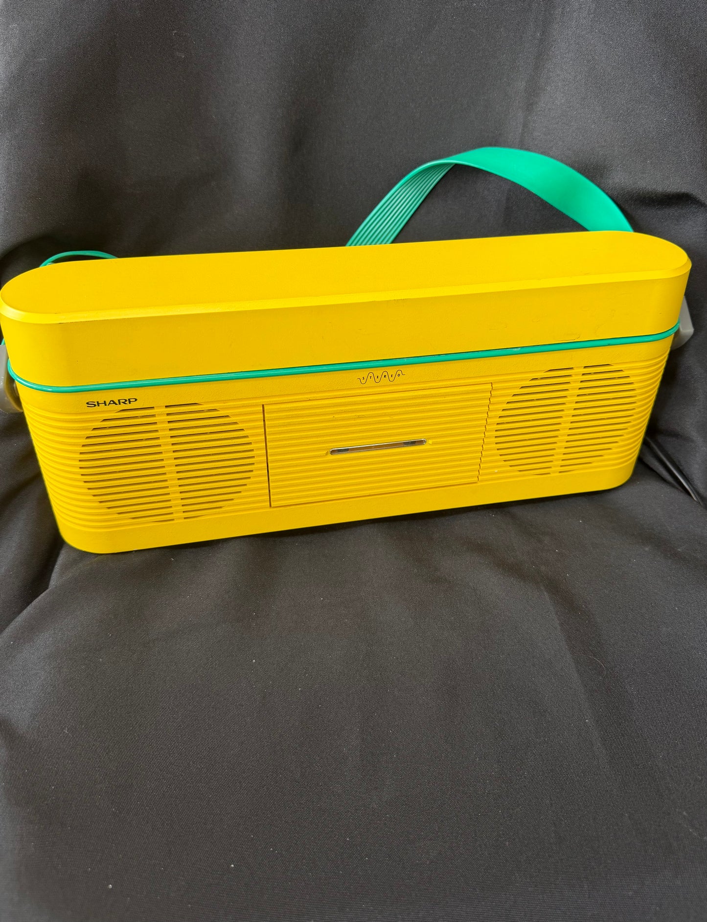 Sharp QT-V40 Stereo Radio Cassette Recorder Yellow Green AM/FM - Tested WORKS
