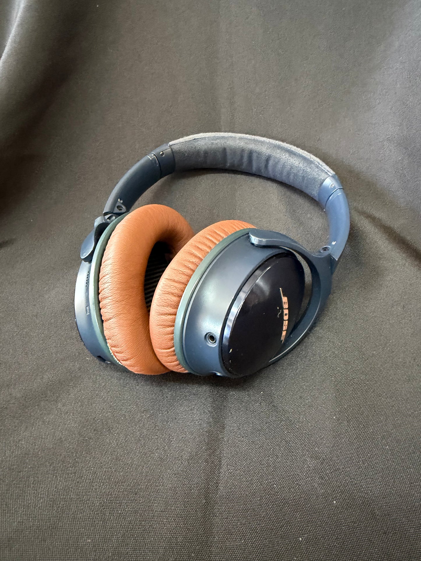 Bose QuietComfort 35 Series II Wireless Noise Cancelling Headphones - Midnight Blue