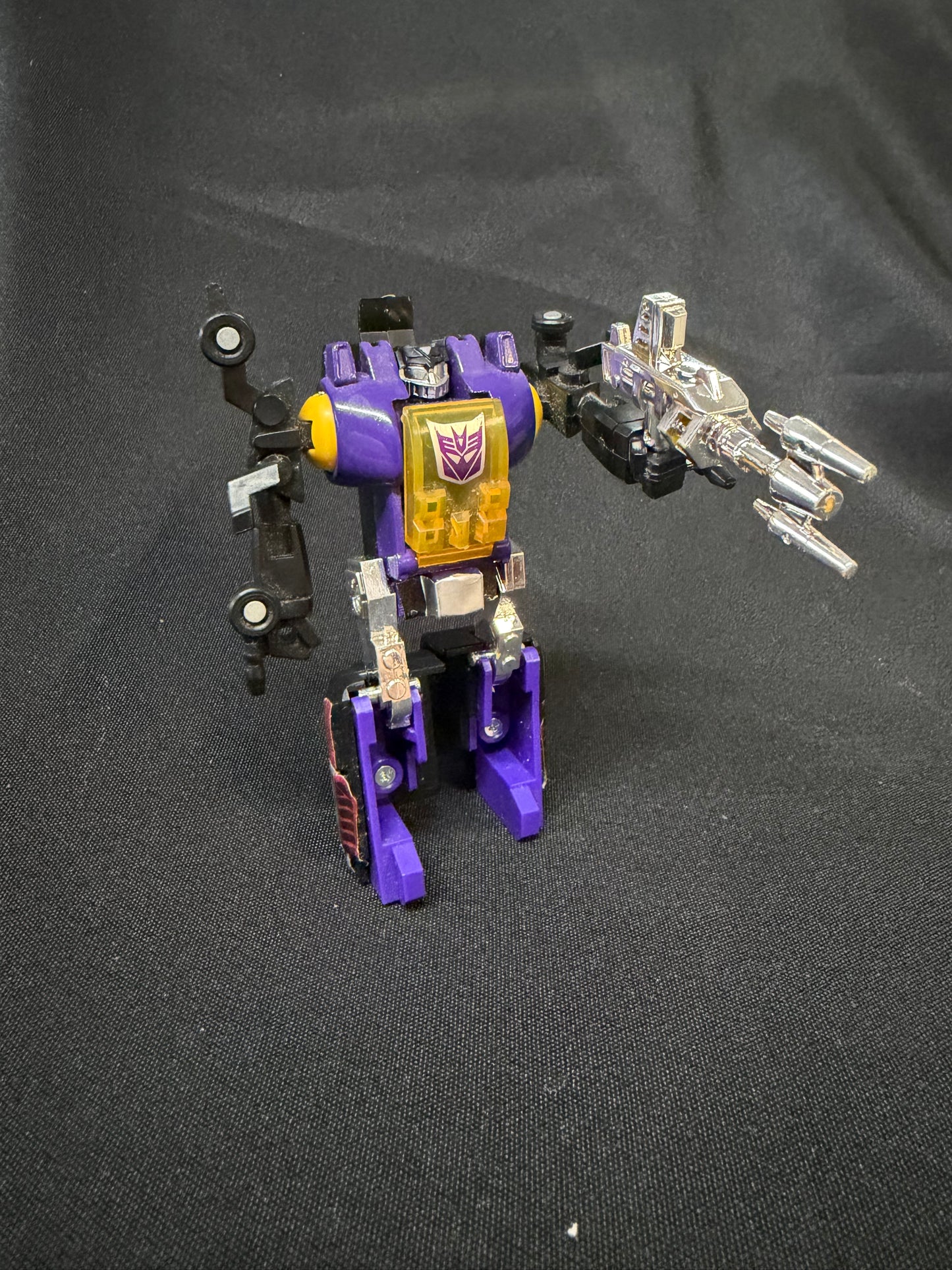 Vintage Transformers Generation 1 Insecticon Bombshell - Hasbro
