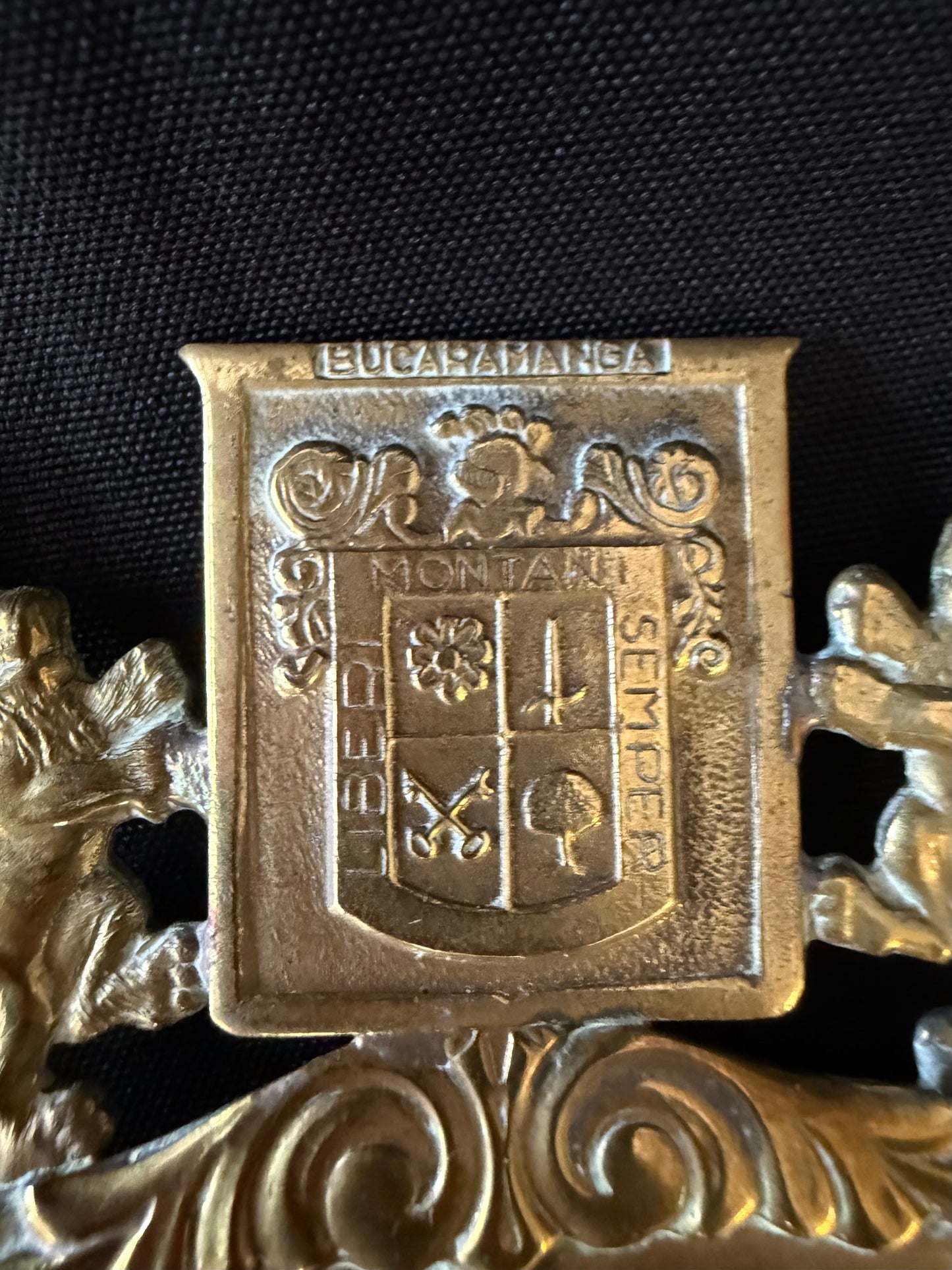 Commemorative Golden Display Plate — Cities of Columbia