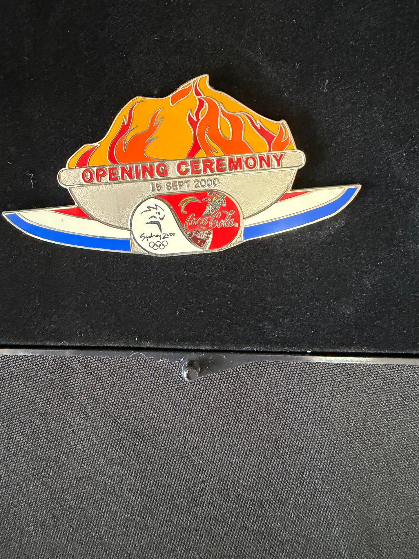 Vintage 2000 Sydney Summer Olympics — Opening & Closing Ceremony Coca-Cola Pin Set (2 Pieces)