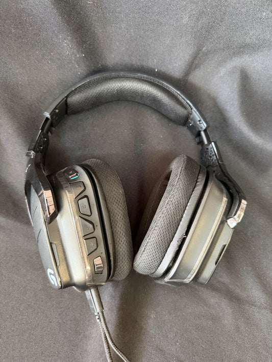 Logitech G633 Artemis Spectrum RGB 7.1 Surround Sound Gaming Wired Headset