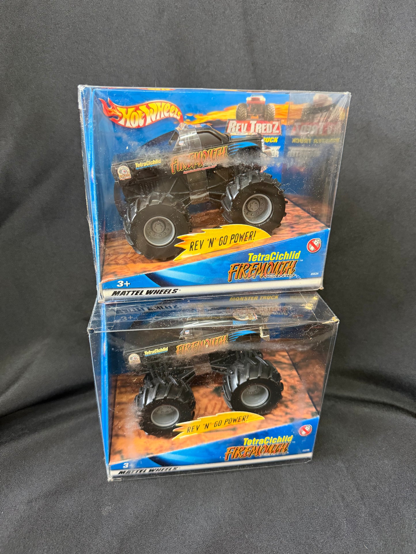 Hot Wheels Monster Jam — Tetra Firemouth Rev Tredz Trucks (Set of 2)