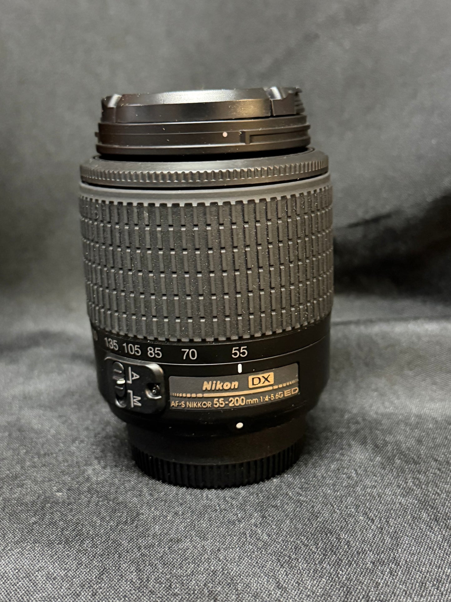 Nikon AF-S DX Zoom-Nikkor 55-200mm f/4-5.6G ED Lens