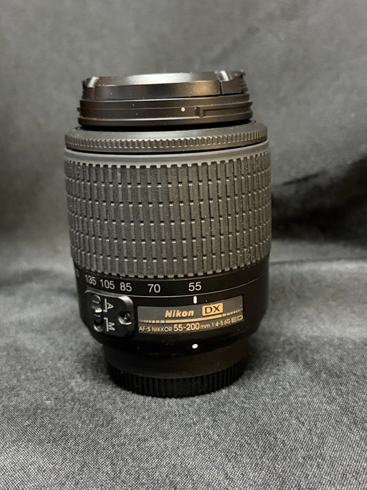 Nikon AF-S DX Zoom-Nikkor 55-200mm f/4-5.6G ED Lens