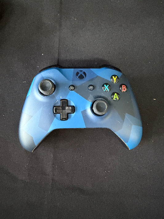 Xbox One Wireless Controller - Midnight Forces II Special Edition