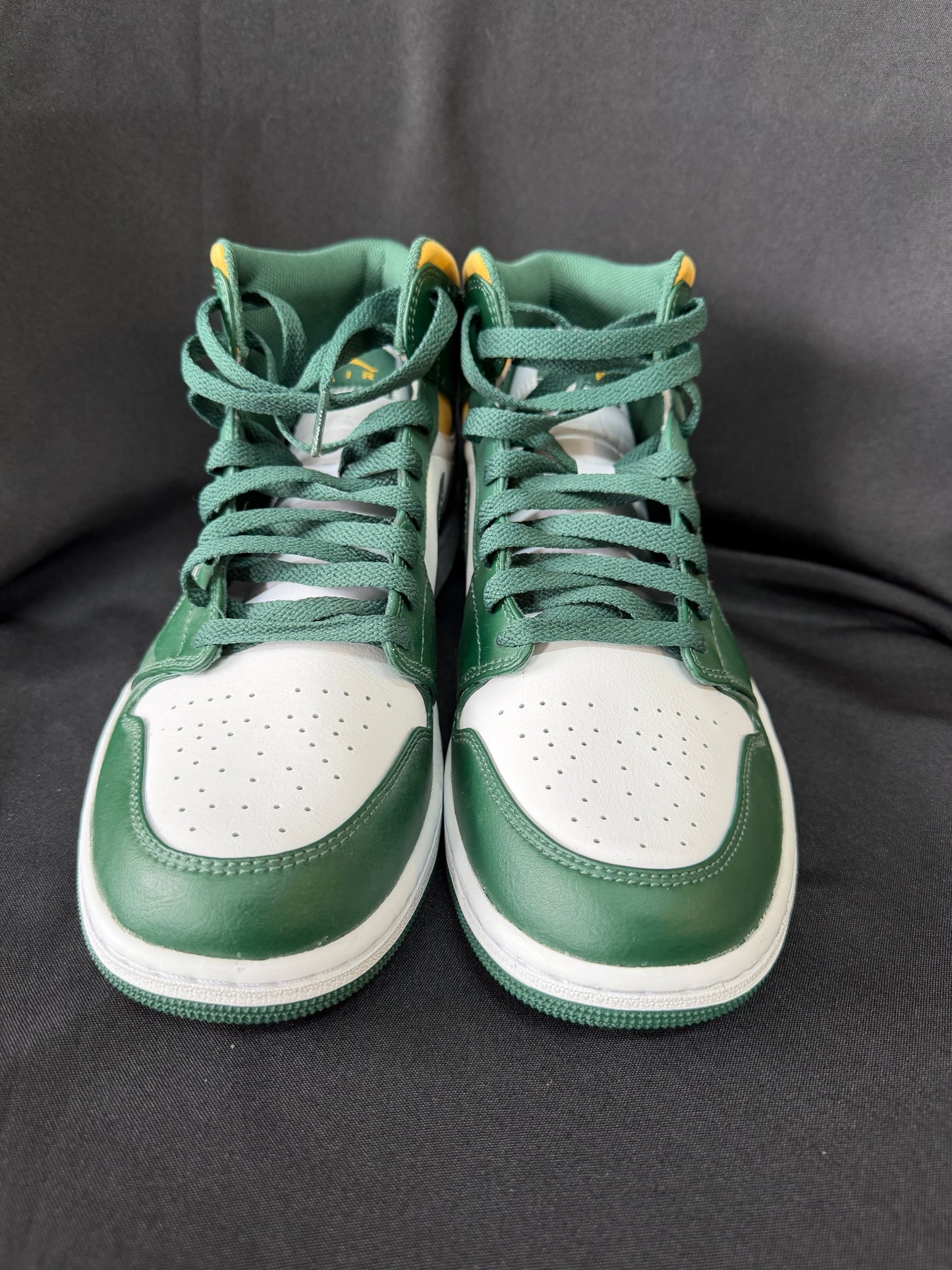 Nike Air Jordan 1 Mid “Sonics” – Men’s 10.5