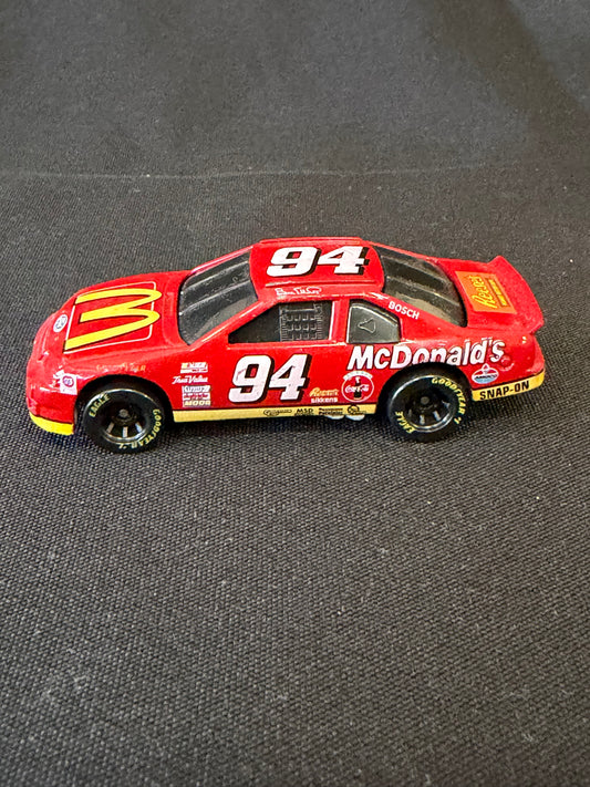 Racing Champions Die-Cast – Bill Elliott #94 McDonald’s Ford Thunderbird NASCAR