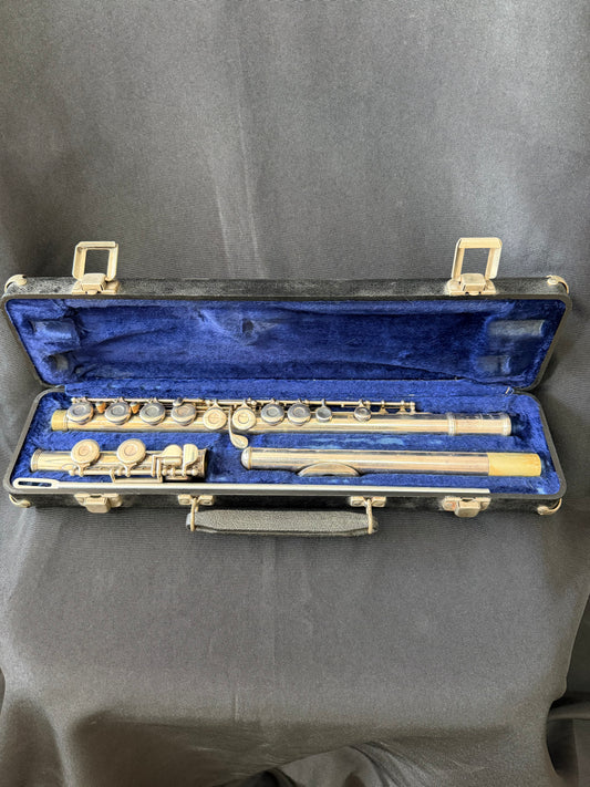 Vintage W.T. Armstrong Model 104 Flute — Elkhart, IND, with Hard Case