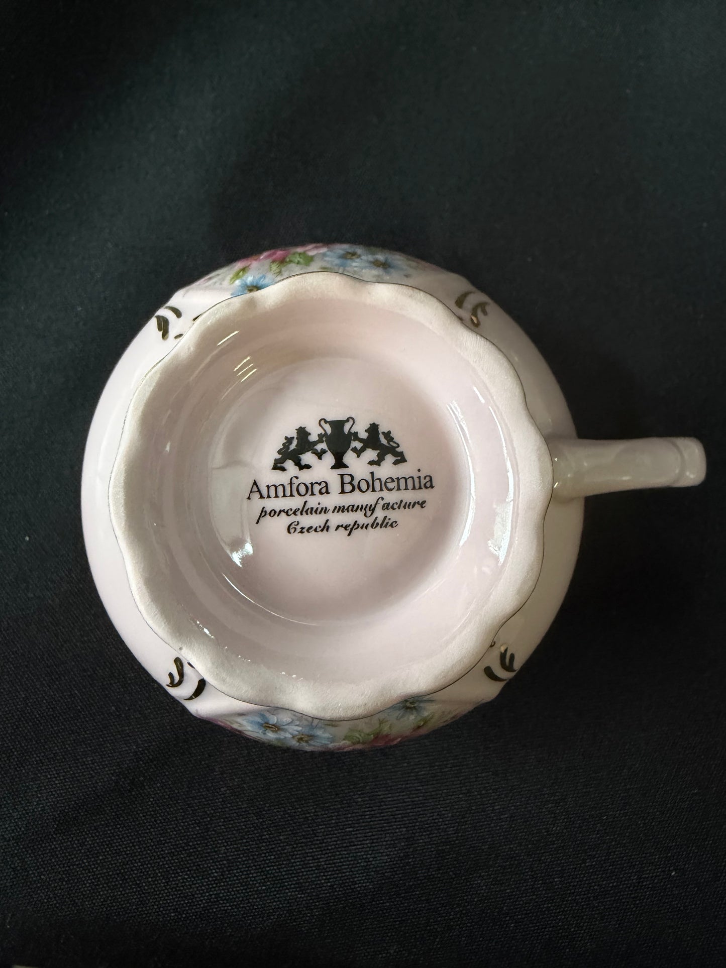 Amfora Bohemia Porcelain Tea Set - Pink