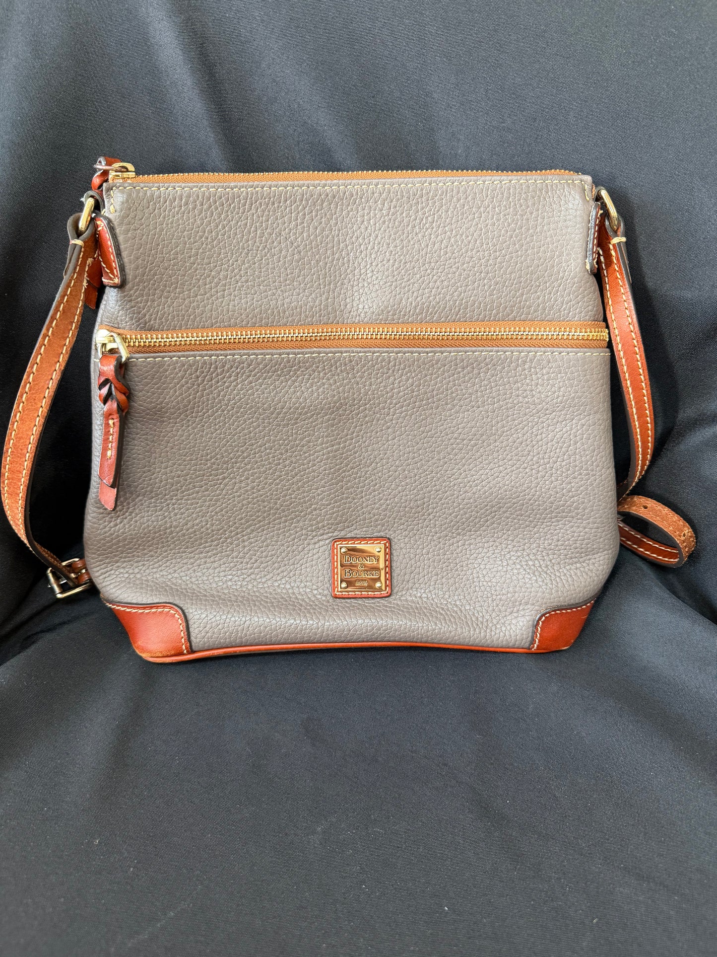 Dooney & Bourke Pebble Leather Crossbody Bag – Smoke Leather