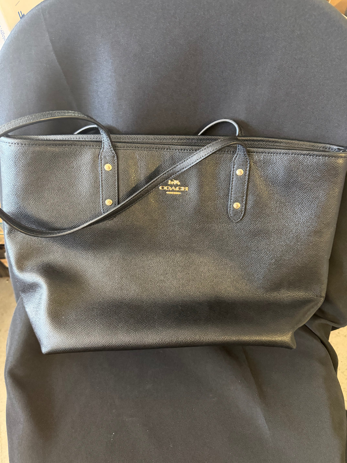 Coach F58846 — Black Leather City Zip Tote Shoulder Bag, Gold Hardware